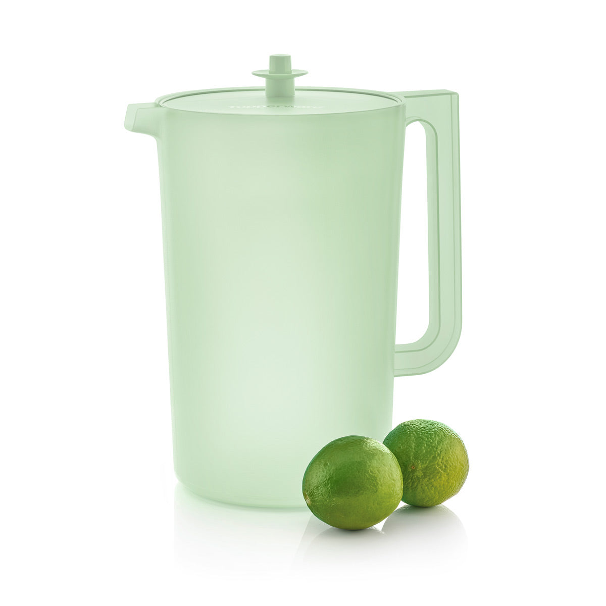 Large Clear Pitcher with Push-Button Lid & Ergonomic Handle | Classic Sheer