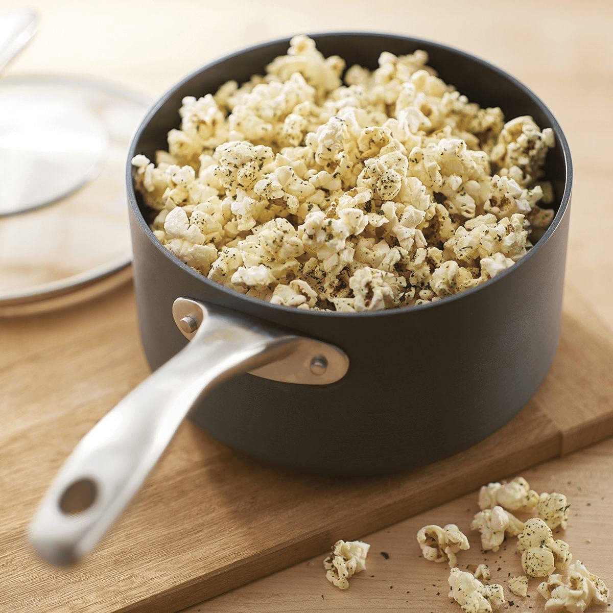 Non-Stick Saucepan with Glass Lid | 2.6 qt Hard-Anodized Aluminum | Chef Series II